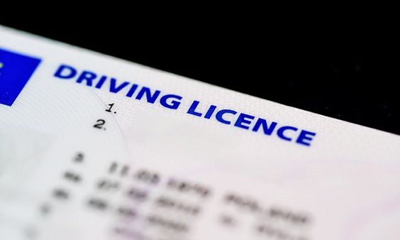 Everything You Need to Know About Obtaining a UK Driving Licence | Fulldocuments